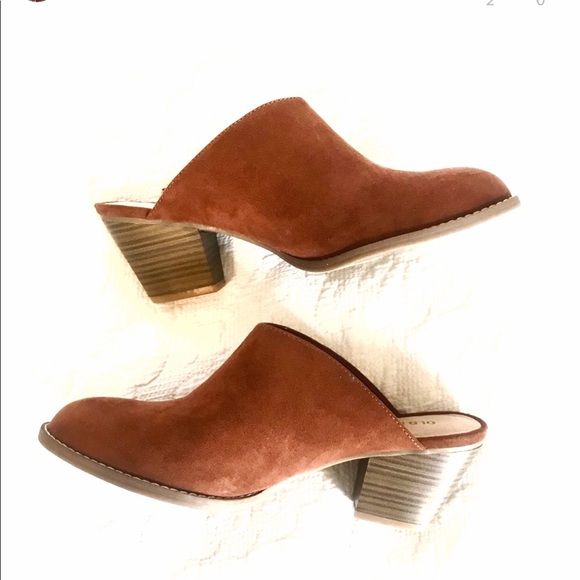 Old Navy Shoes - PRICE DROP! Old Navy Mule Booties